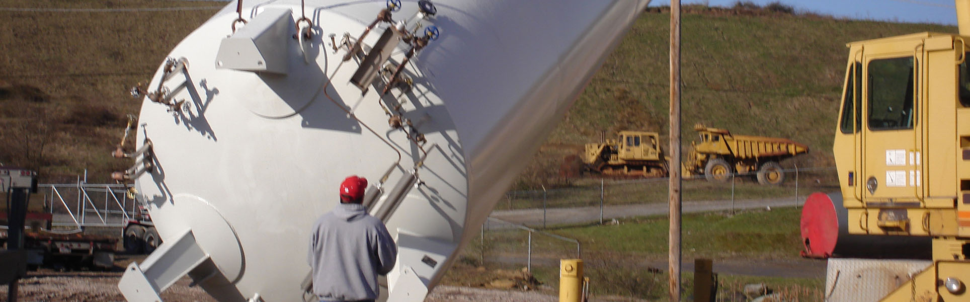 Carousel Image - Tank Installation